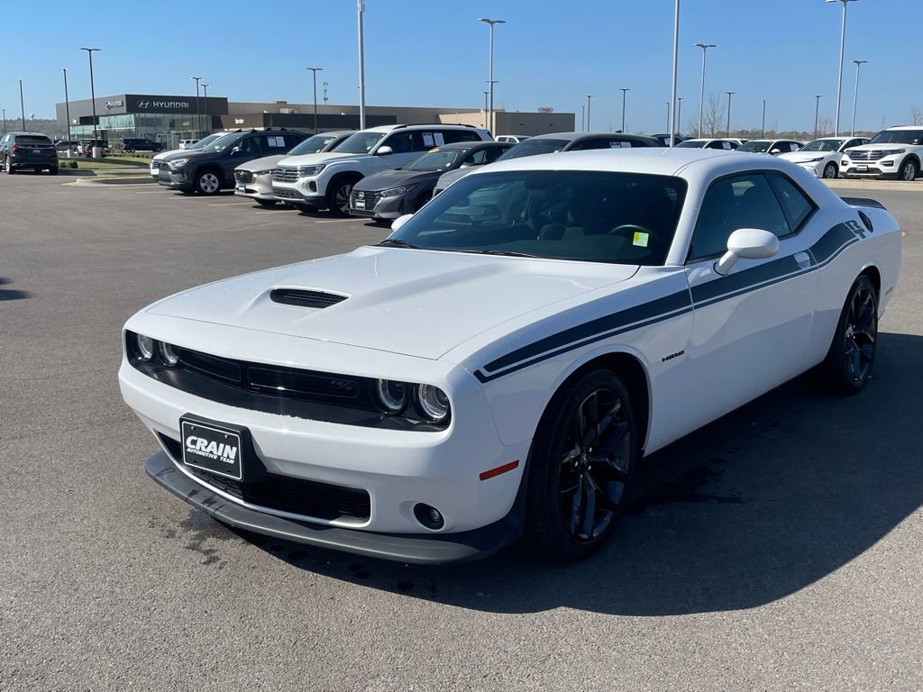 Used 2022 Dodge Challenger R/T w/ Blacktop Package image 3