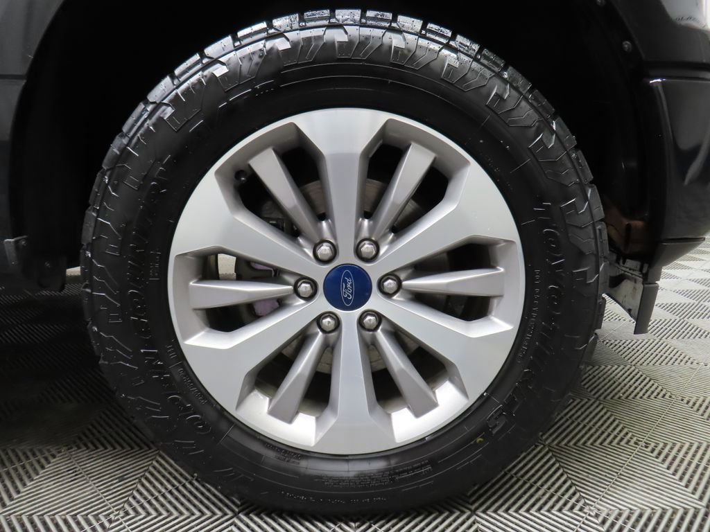 Used 2018 Ford F150 XL w/ Equipment Group 101A Mid AWD/4WD image 8