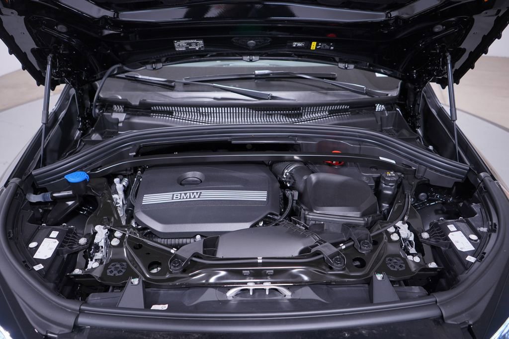 New 2026 BMW X1 xDrive28i w/ Convenience Package image 14