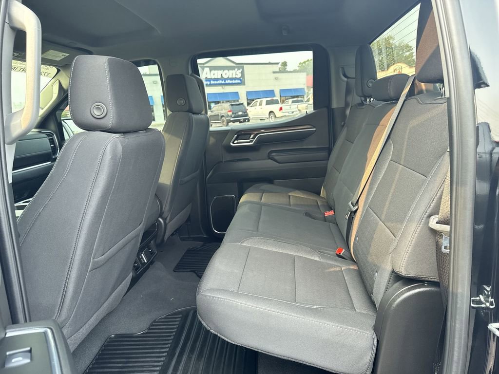 Used 2025 Chevrolet Silverado 1500 LT image 28