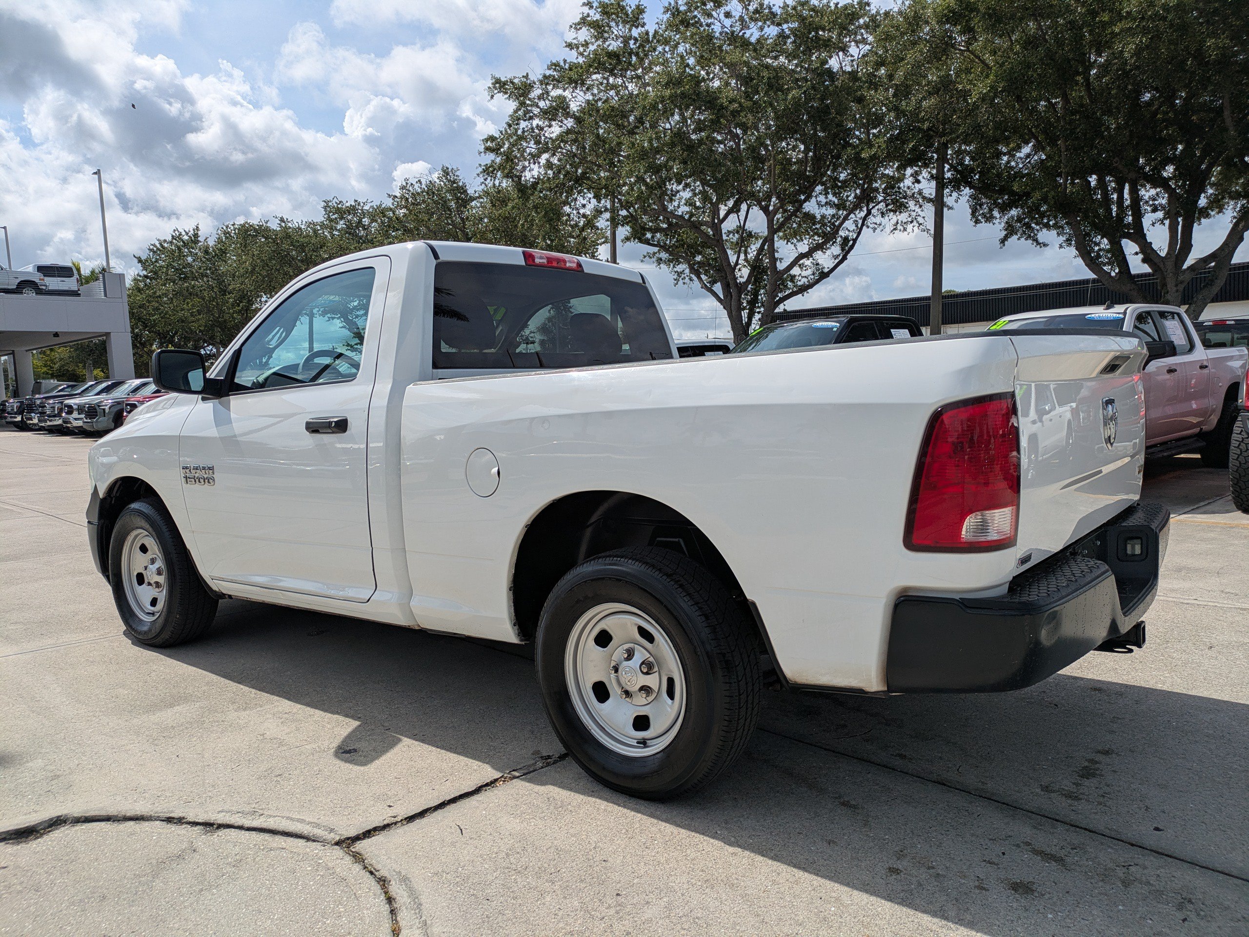 Used 2018 RAM 1500 Tradesman w/ Power & Remote Entry Group RWD image 6
