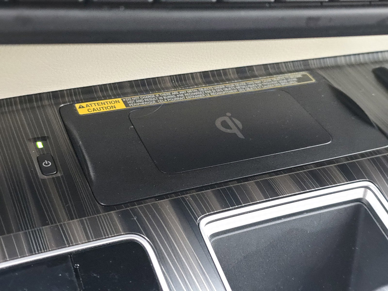 Used 2023 Toyota Sienna Platinum image 31