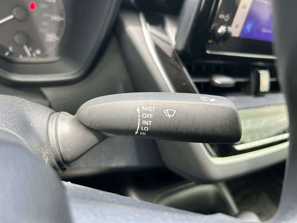 Used 2023 Toyota Corolla LE FWD image 21