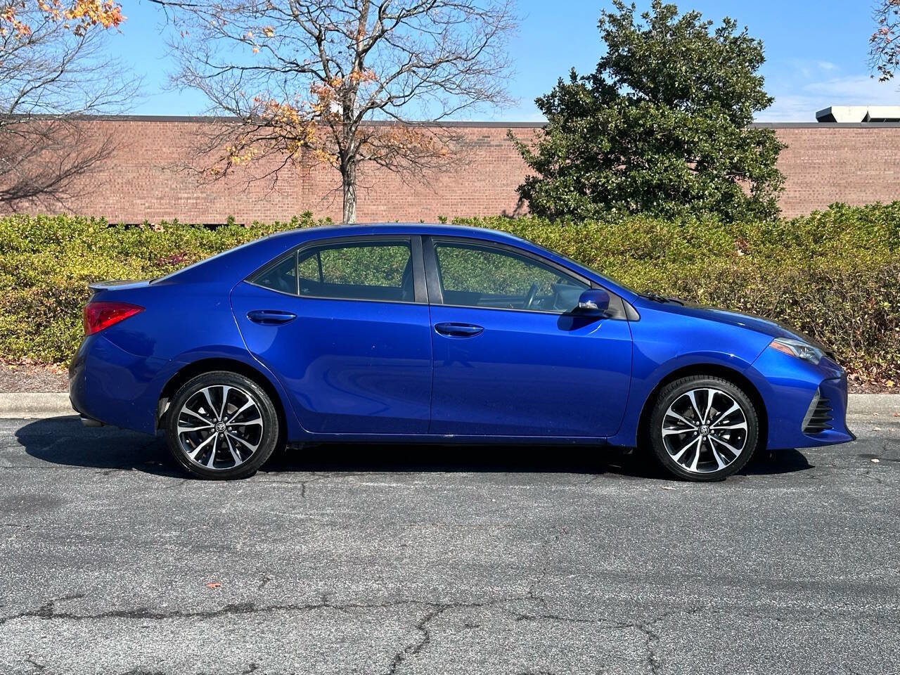 Used 2018 Toyota Corolla SE image 5