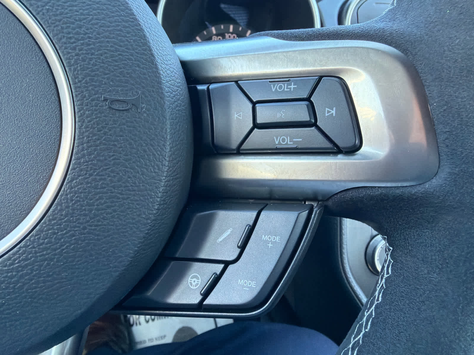 Used 2016 Ford Mustang Shelby GT350 w/ Technology Package image 23