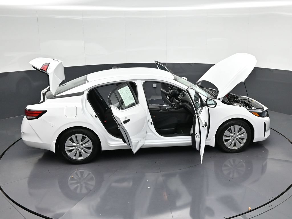 Used 2024 Nissan Sentra S FWD image 37