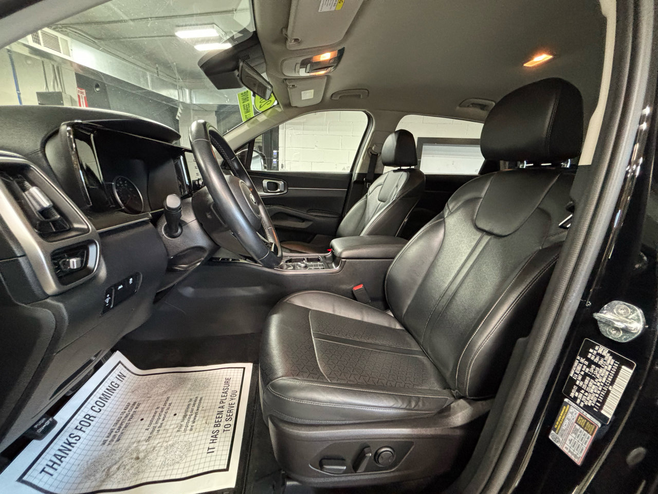 Used 2021 Kia Sorento S image 22