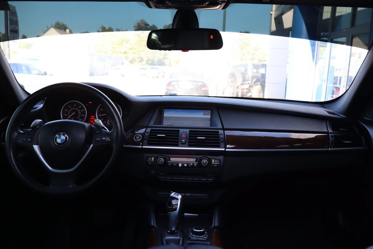 Used 2011 BMW X6 xDrive35i w/ Technology Pkg AWD/4WD image 11