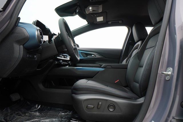 New 2025 Chevrolet Equinox EV LT image 20