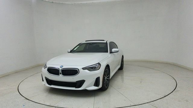 Used 2025 BMW 230i xDrive Coupe w/ Premium Package image 61