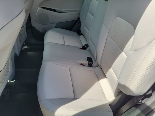 Used 2017 Hyundai Tucson SE w/ SE Popular Package 02 AWD/4WD image 9