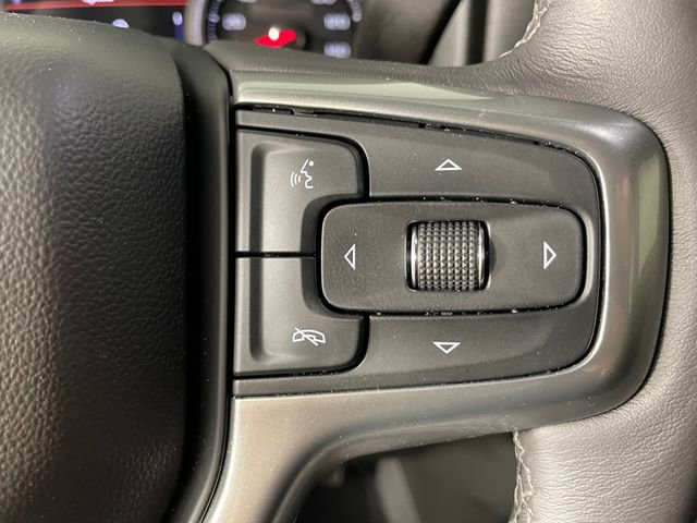 Used 2022 Chevrolet Silverado 2500 LTZ w/ LTZ Premium Package image 12