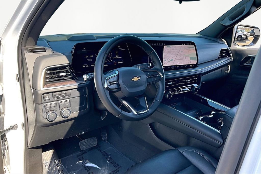 Used 2025 Chevrolet Tahoe LT image 14