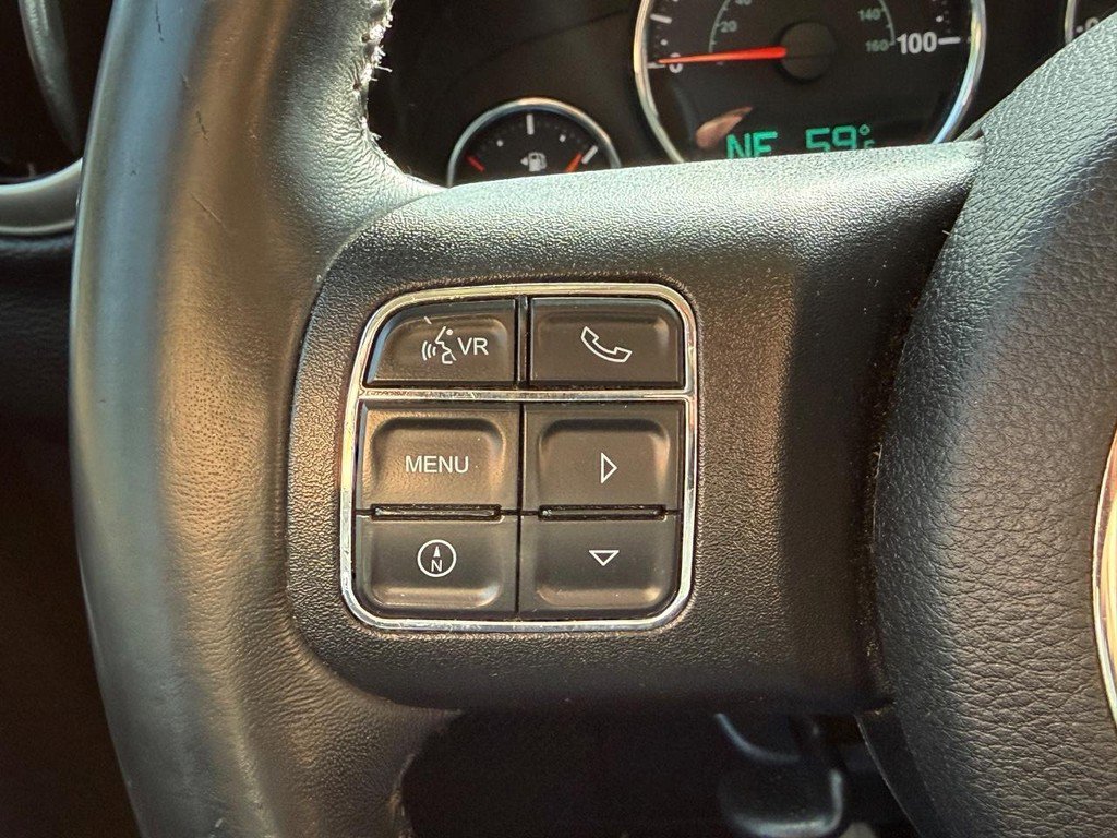 Used 2017 Jeep Wrangler Unlimited Rubicon w/ Connectivity Group image 17