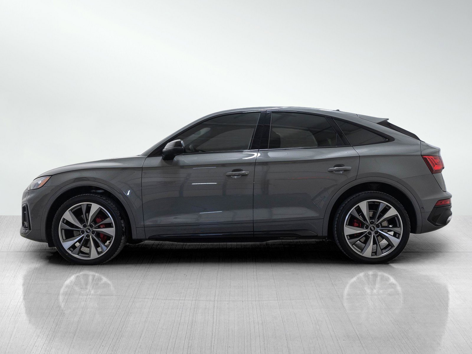 Used 2021 Audi SQ5 Prestige w/ Prestige Package image 3