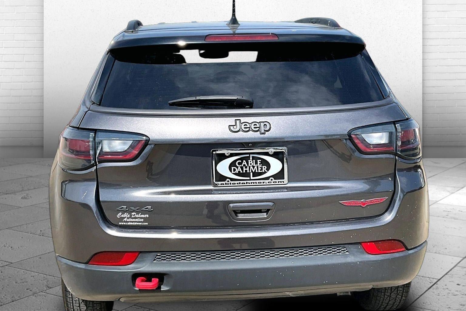 Used 2022 Jeep Compass Trailhawk w/ Trailhawk Elite Group AWD/4WD image 6