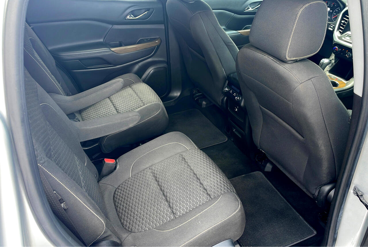 Used 2018 GMC Acadia SLE image 34