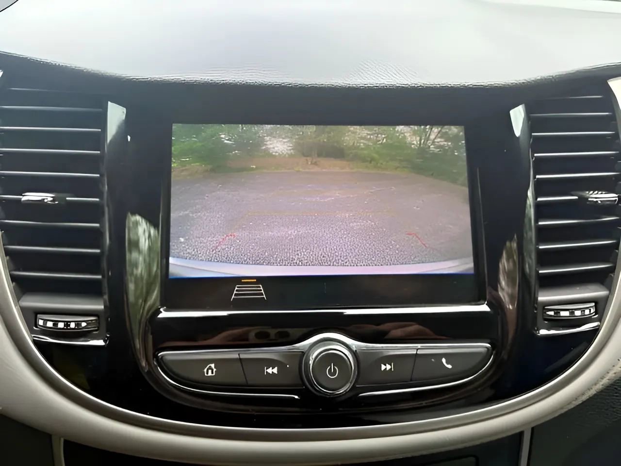 Used 2020 Chevrolet Trax LS w/ Tint and Cruise Package image 30