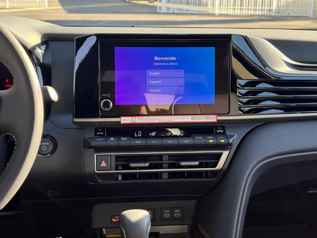 New 2026 Toyota Camry SE w/ Convenience Package FWD image 18