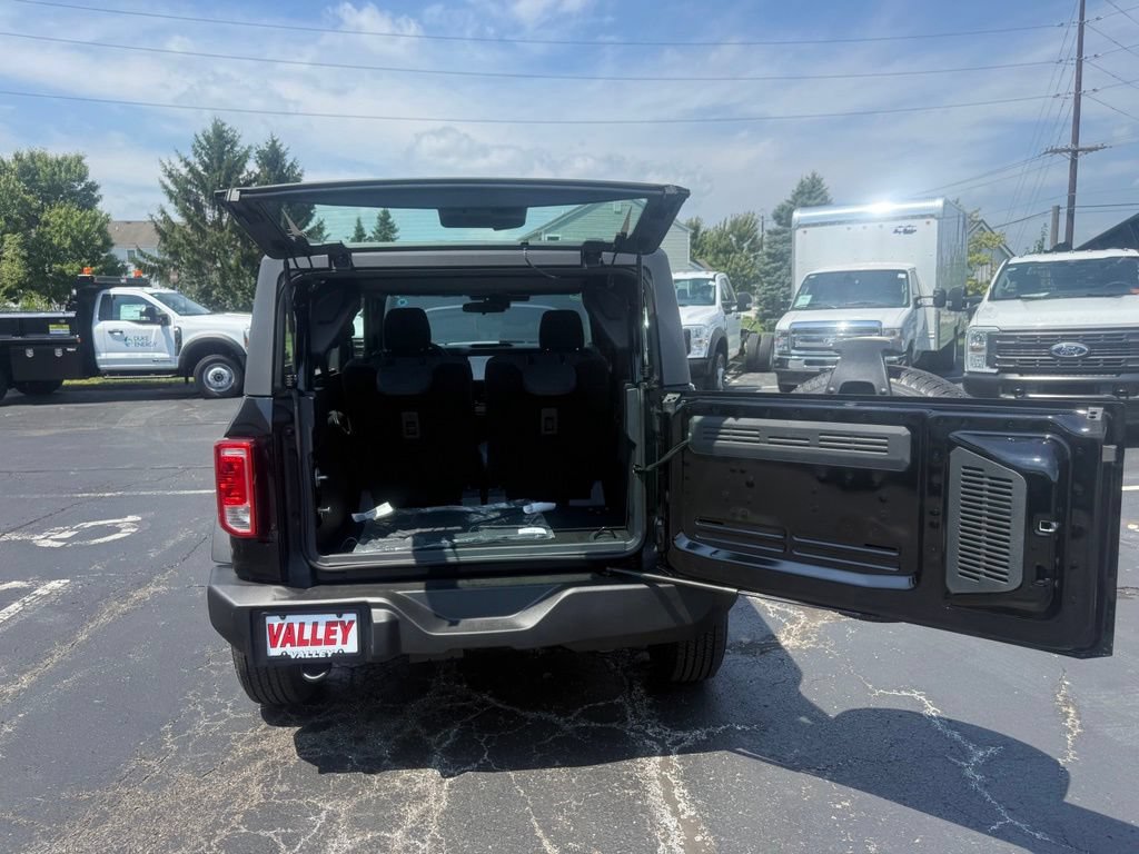 New 2026 Ford Bronco 2-Door AWD/4WD image 43