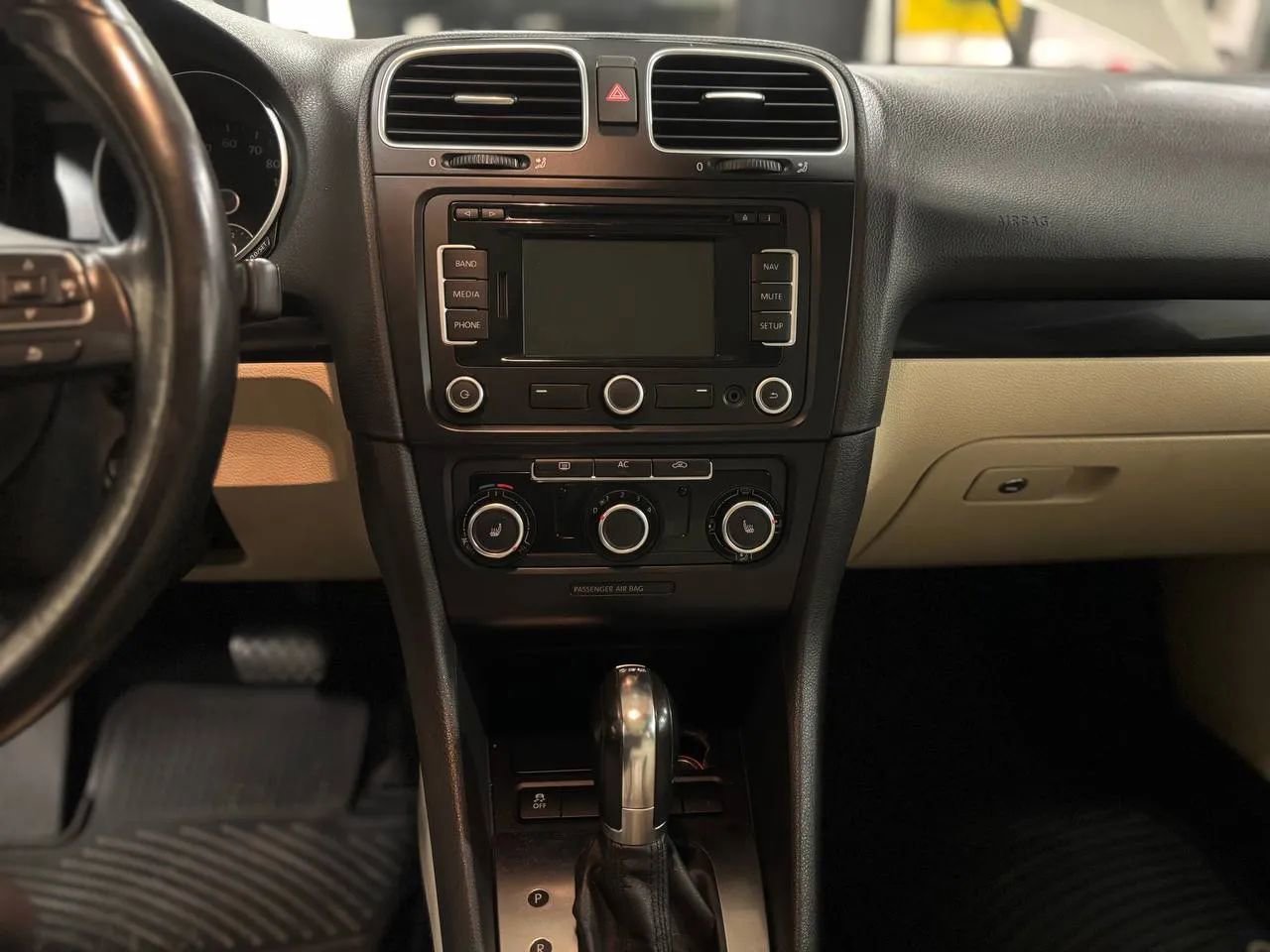 Used 2012 Volkswagen Jetta TDI image 50