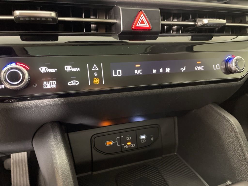 New 2026 Kia Sportage SX image 31