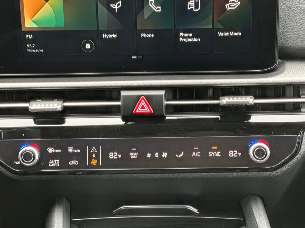 New 2026 Kia Sportage LX image 21