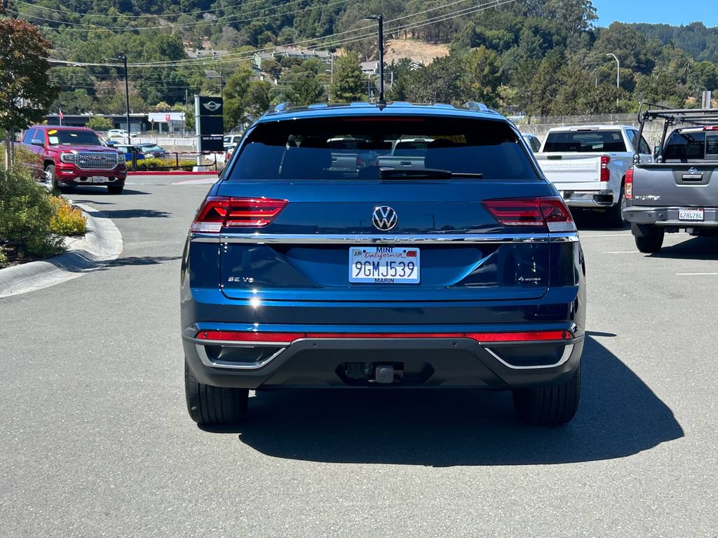 Used 2023 Volkswagen Atlas Cross Sport SE w/ Black Wheel Package AWD/4WD image 4