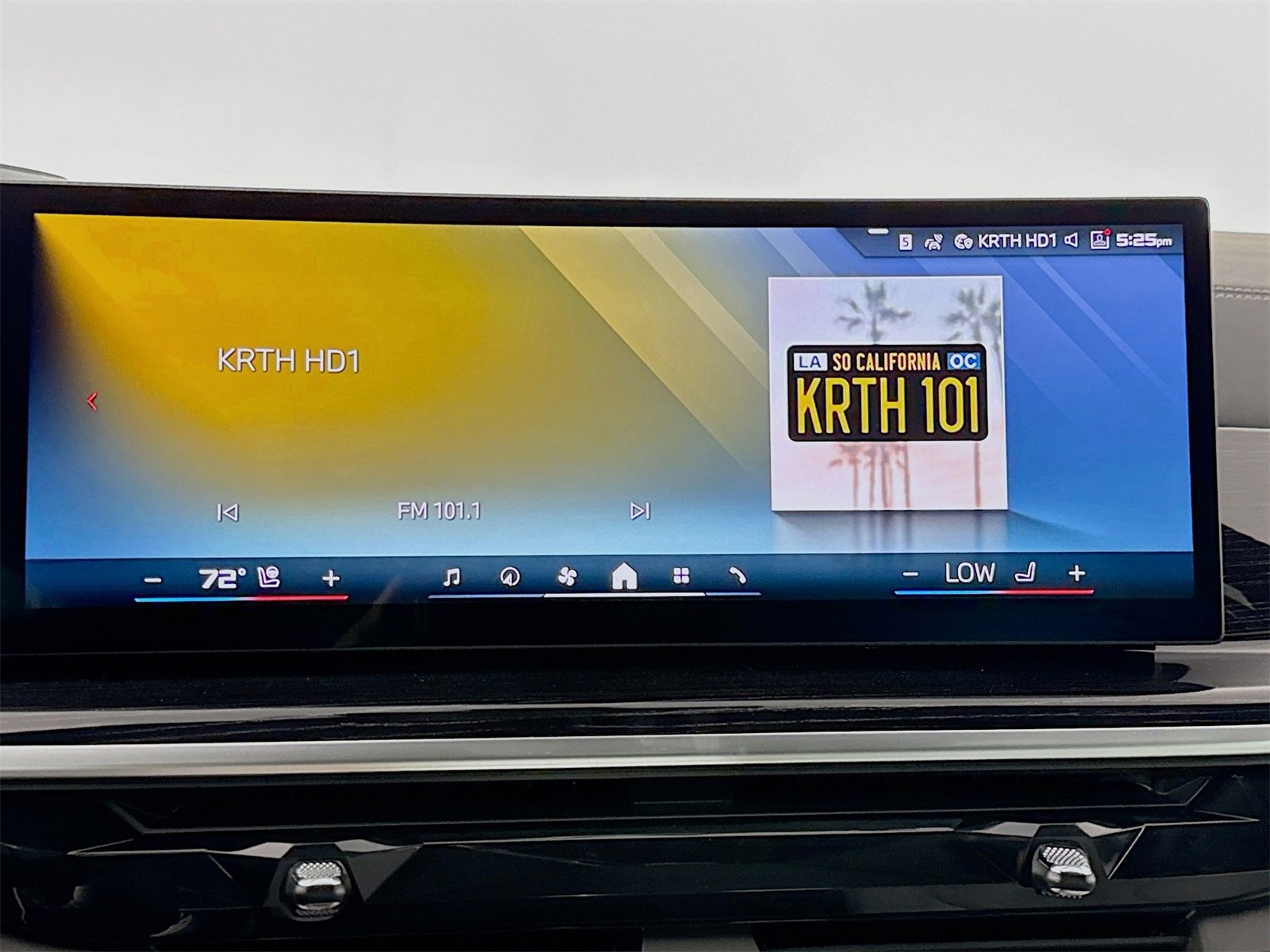 New 2026 BMW X5 M60i image 15