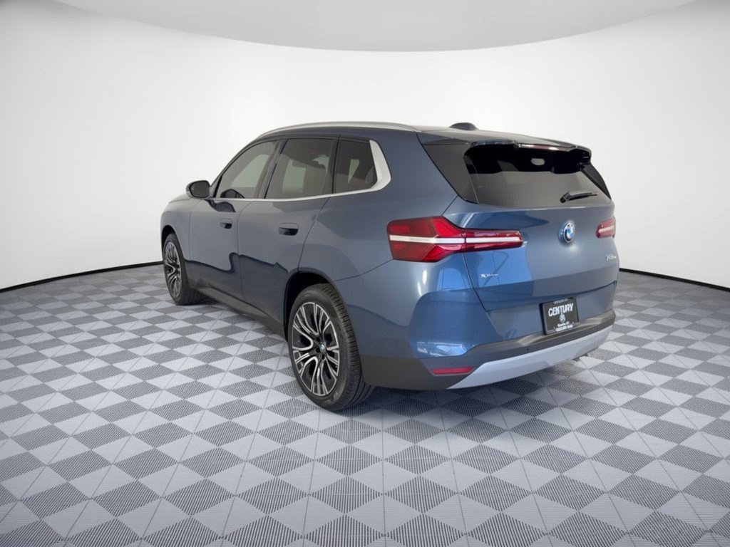 New 2026 BMW X3 xDrive30i w/ Convenience Package AWD/4WD image 3