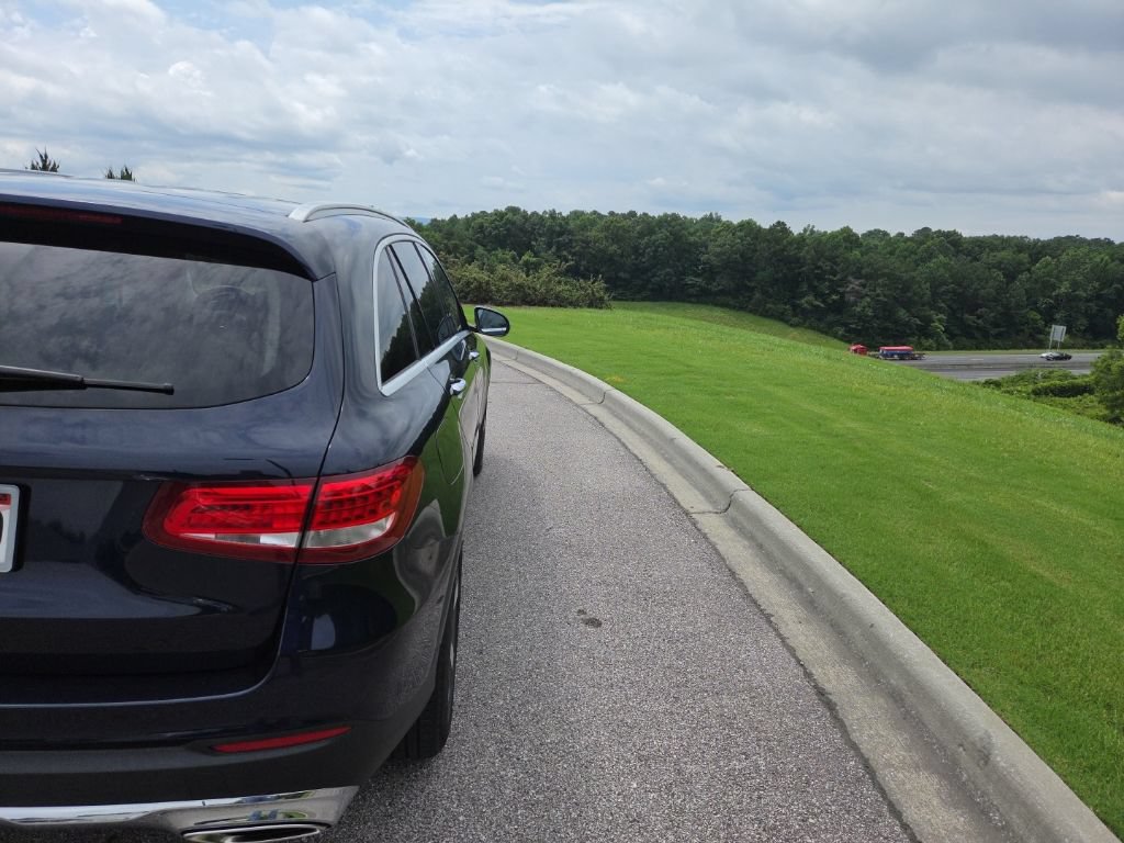 Used 2016 Mercedes-Benz GLC 300 image 8