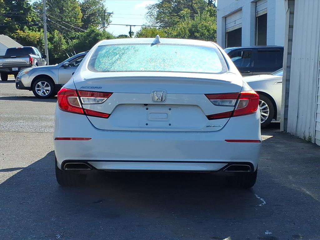 Used 2018 Honda Accord Sport image 4