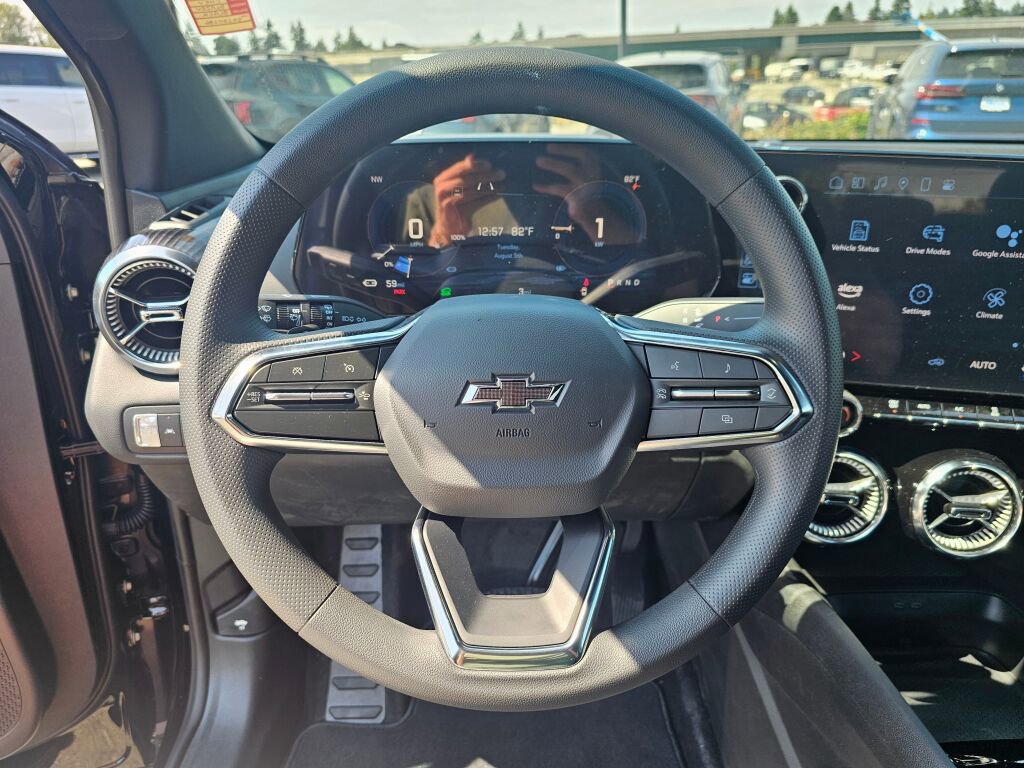 New 2025 Chevrolet Blazer EV LT w/ Midnight/Sport Edition image 10