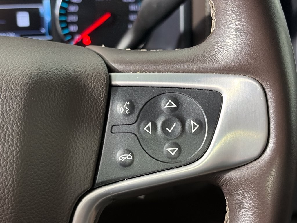 Used 2018 GMC Sierra 1500 SLT w/ SLT Premium Package AWD/4WD image 18