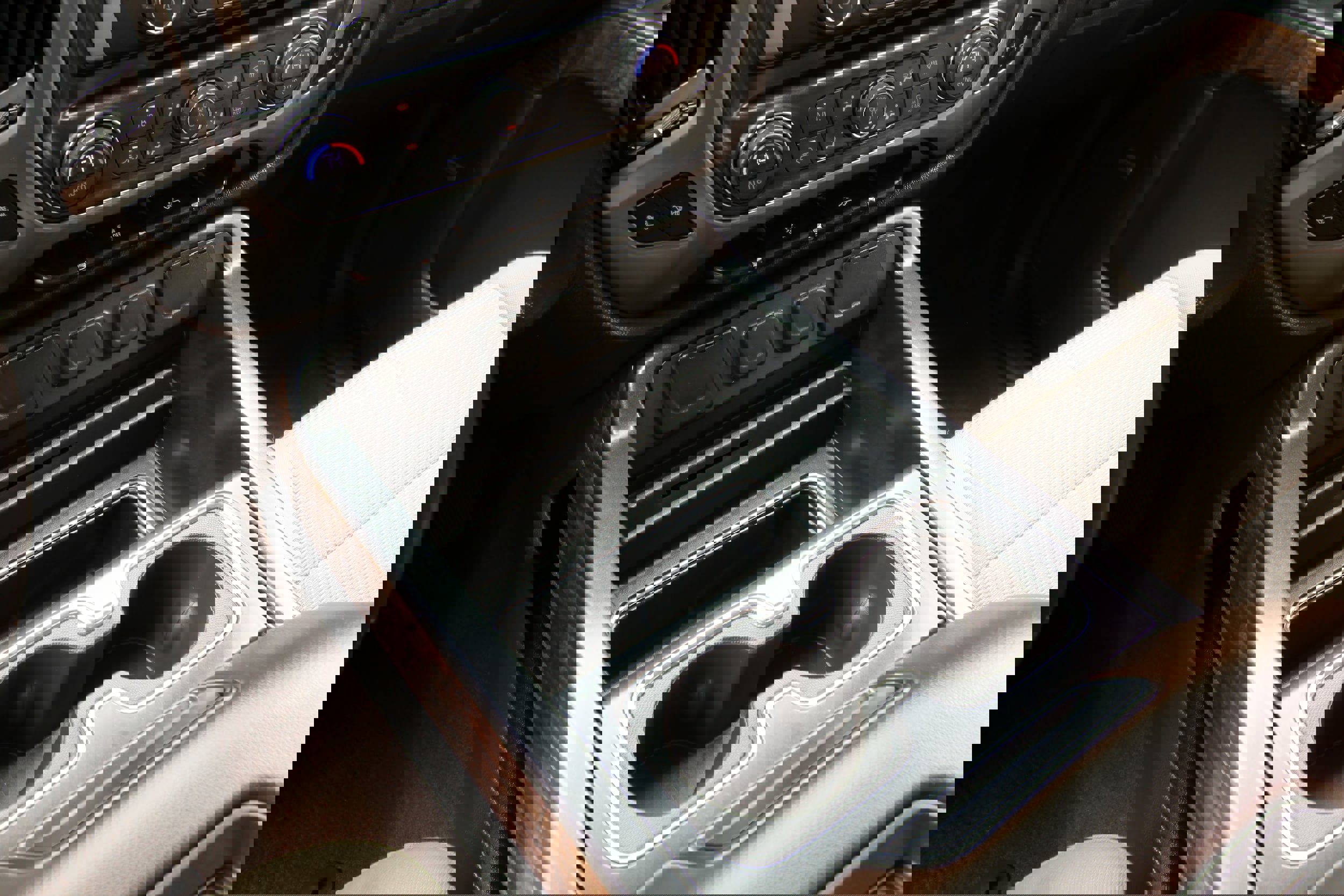 Used 2018 Chevrolet Silverado 1500 LT w/ Texas Edition image 33