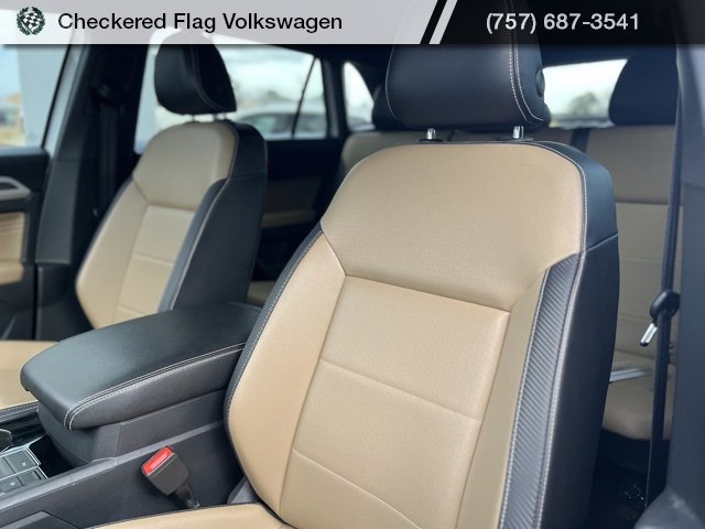 Used 2022 Volkswagen Atlas Cross Sport SE image 22