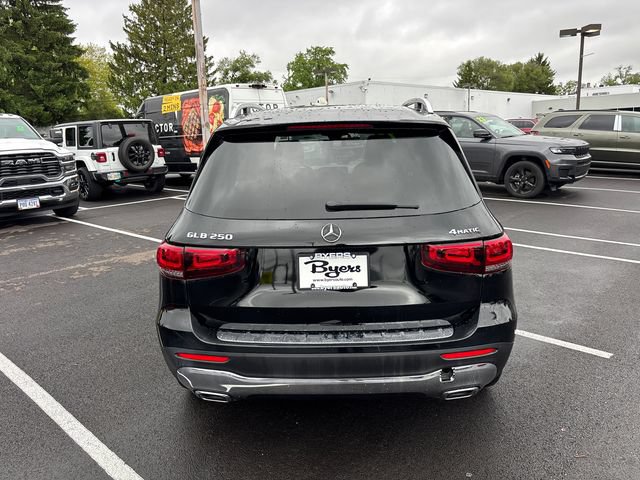 Used 2023 Mercedes-Benz GLB 250 4MATIC image 30