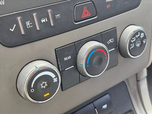 Used 2017 Chevrolet Traverse LS FWD image 12