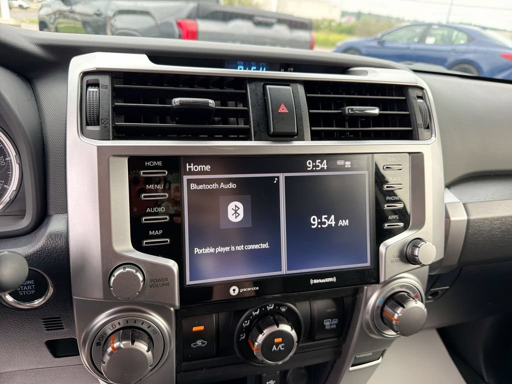 Used 2022 Toyota 4Runner TRD Sport AWD/4WD image 23