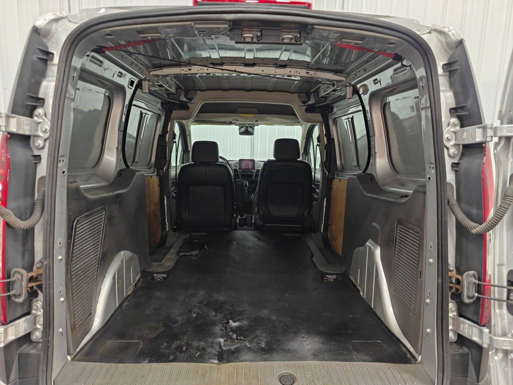 Used 2022 Ford Transit Connect XL image 26