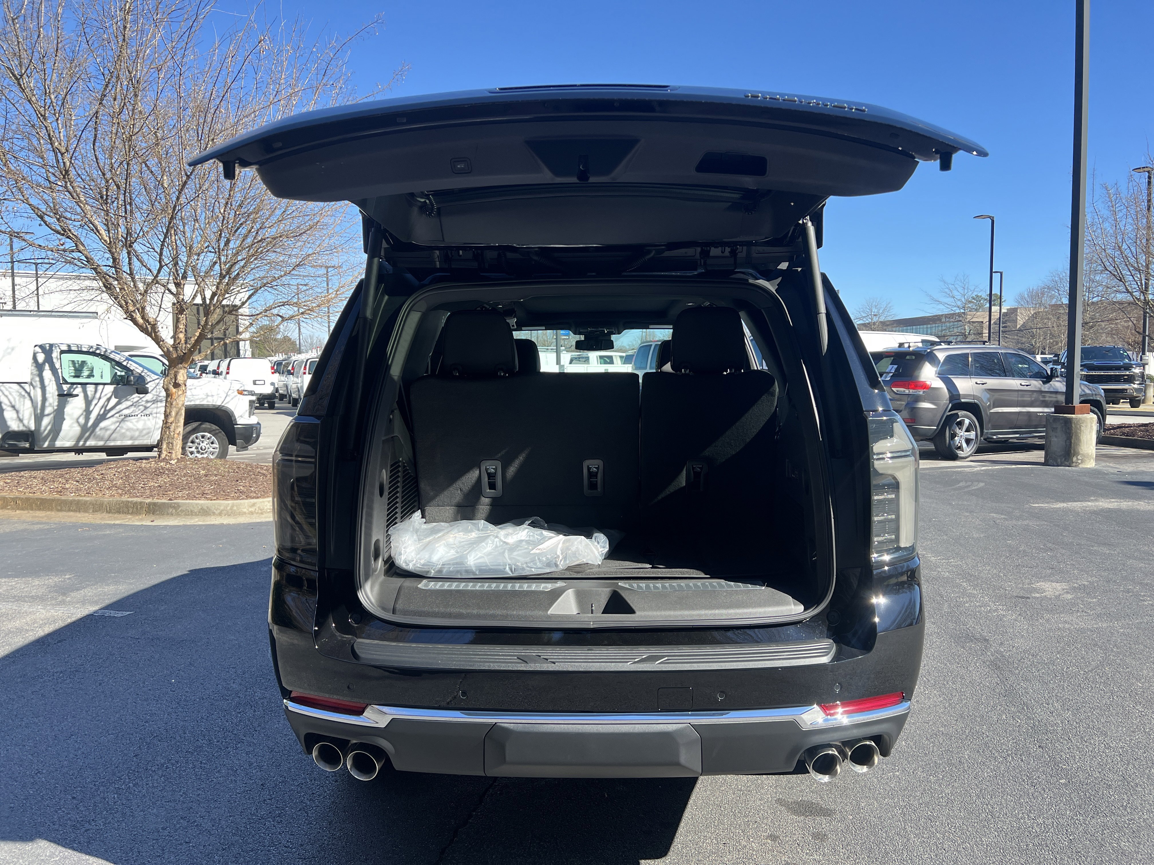 New 2026 Chevrolet Tahoe Premier w/ Sun And Tow Package image 10