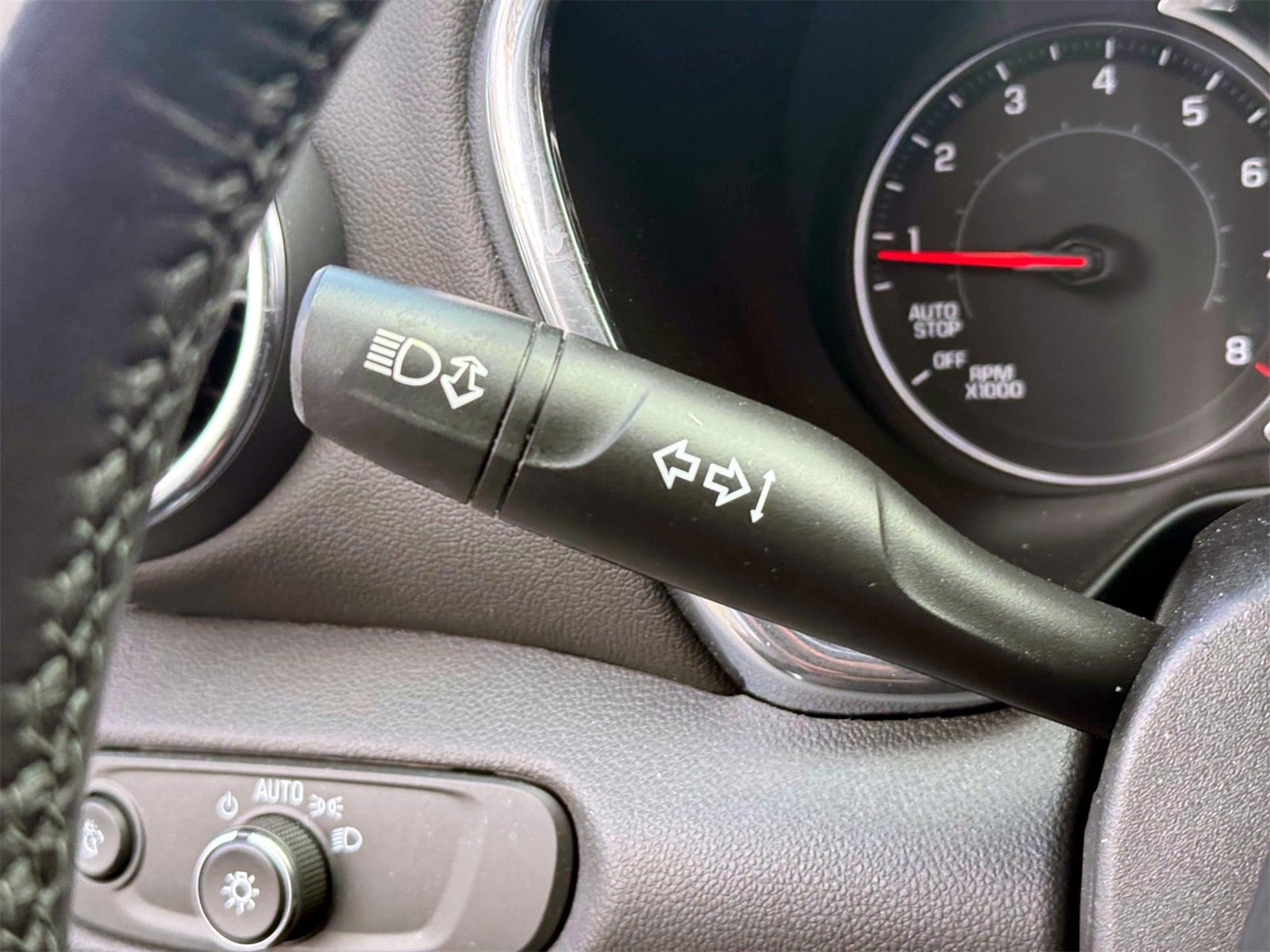 Used 2020 Chevrolet Blazer LT w/ Sound & Technology Package image 27