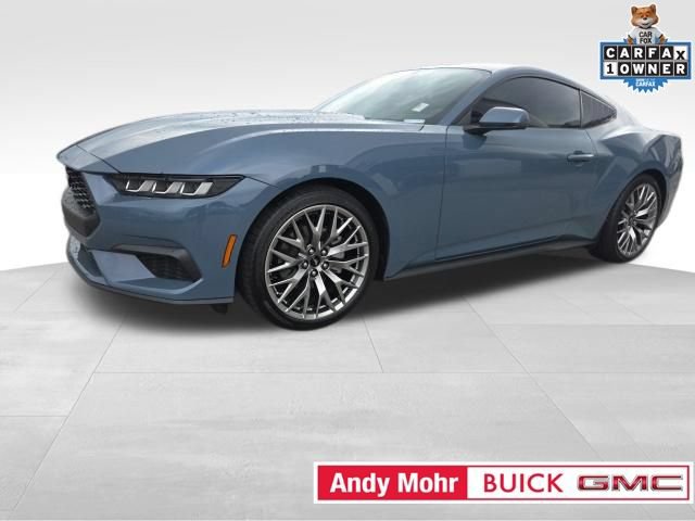 Used 2025 Ford Mustang Premium RWD image 9