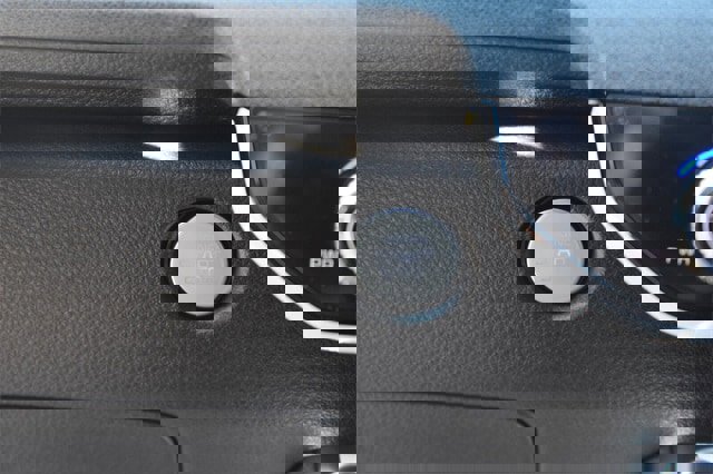 New 2026 Kia Carnival EX image 29