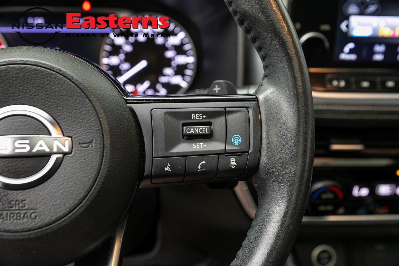 Used 2023 Nissan Rogue SL w/ SL Premium Package AWD/4WD image 16