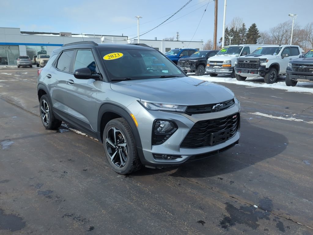 Certified 2023 Chevrolet TrailBlazer RS w/ Convenience Package image 1