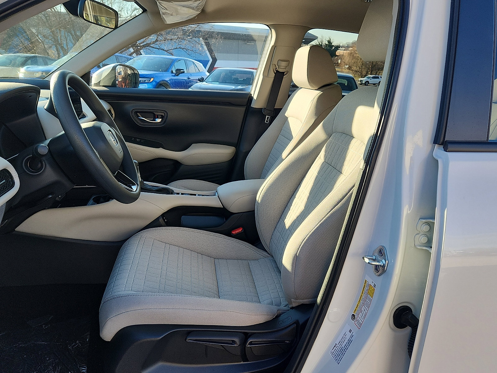 New 2026 Honda HR-V LX image 9