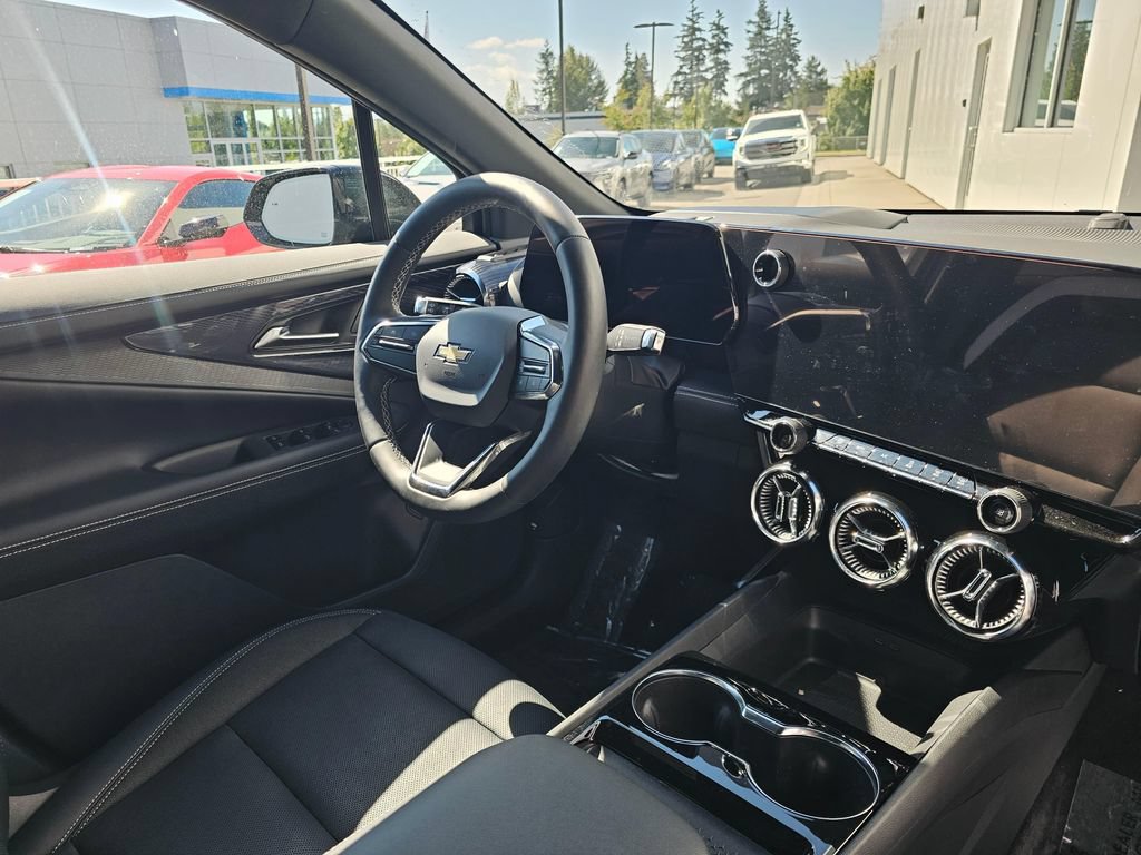 Used 2026 Chevrolet Blazer EV LT AWD/4WD image 10