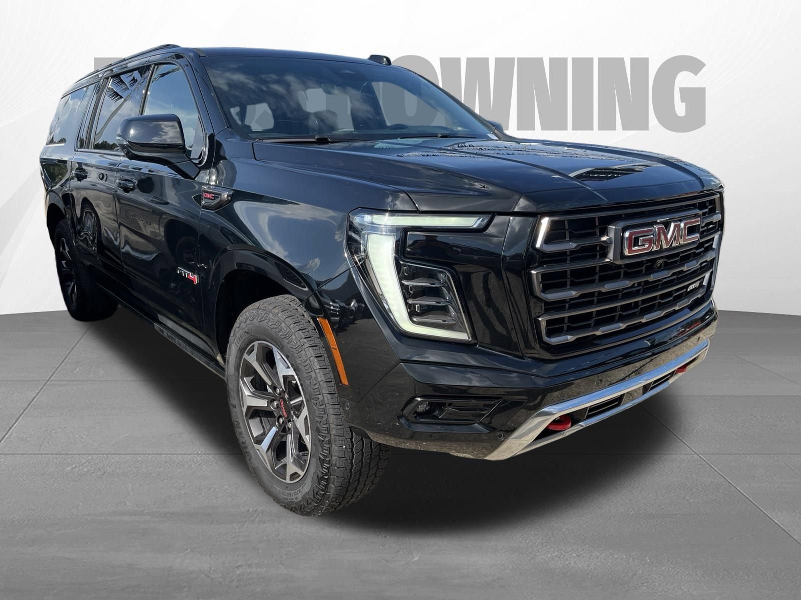 Used 2025 GMC Yukon XL AT4 Ultimate AWD/4WD image 3