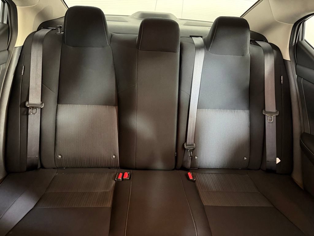 Used 2025 Nissan Sentra SV FWD image 21